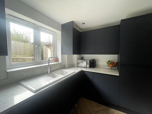 Photo 25- click for photo gallery